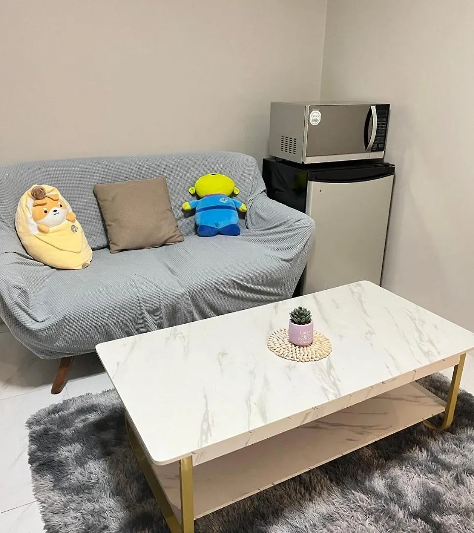 Monarch Parksuites 1Bedroom With Free Pool Access Manila 0*,