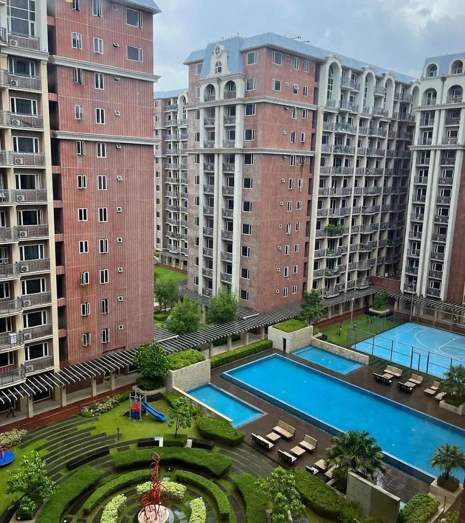 Monarch Parksuites 1Bedroom With Free Pool Access Manila